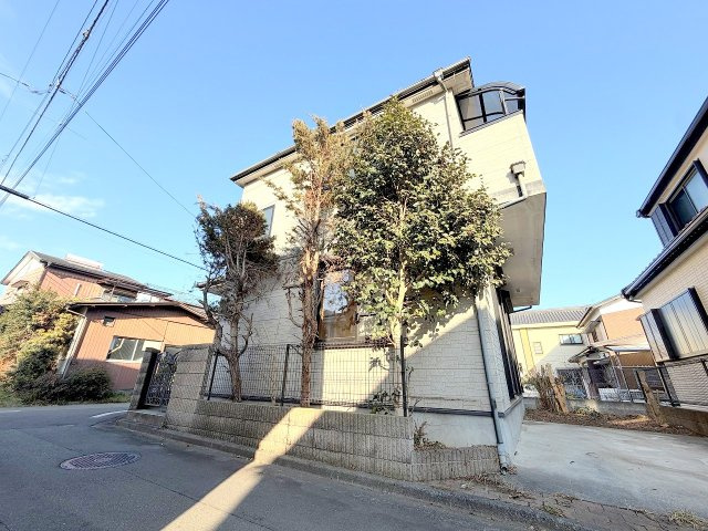 昭島市美堀町２丁目　リフォーム住宅の外観|リフォーム前写真※室内のご見学可能です！