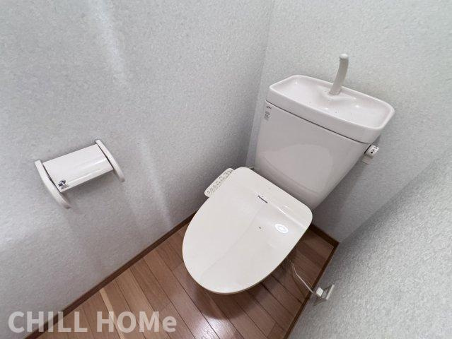 広々ロフトが隠れ家に？１Ｒアパートのトイレ|他社様掲載物件もまとめてご紹介、ご案内可能です(^^)/