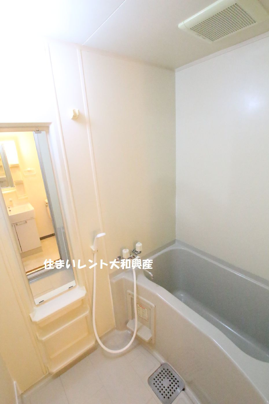 グリーンモールの浴室