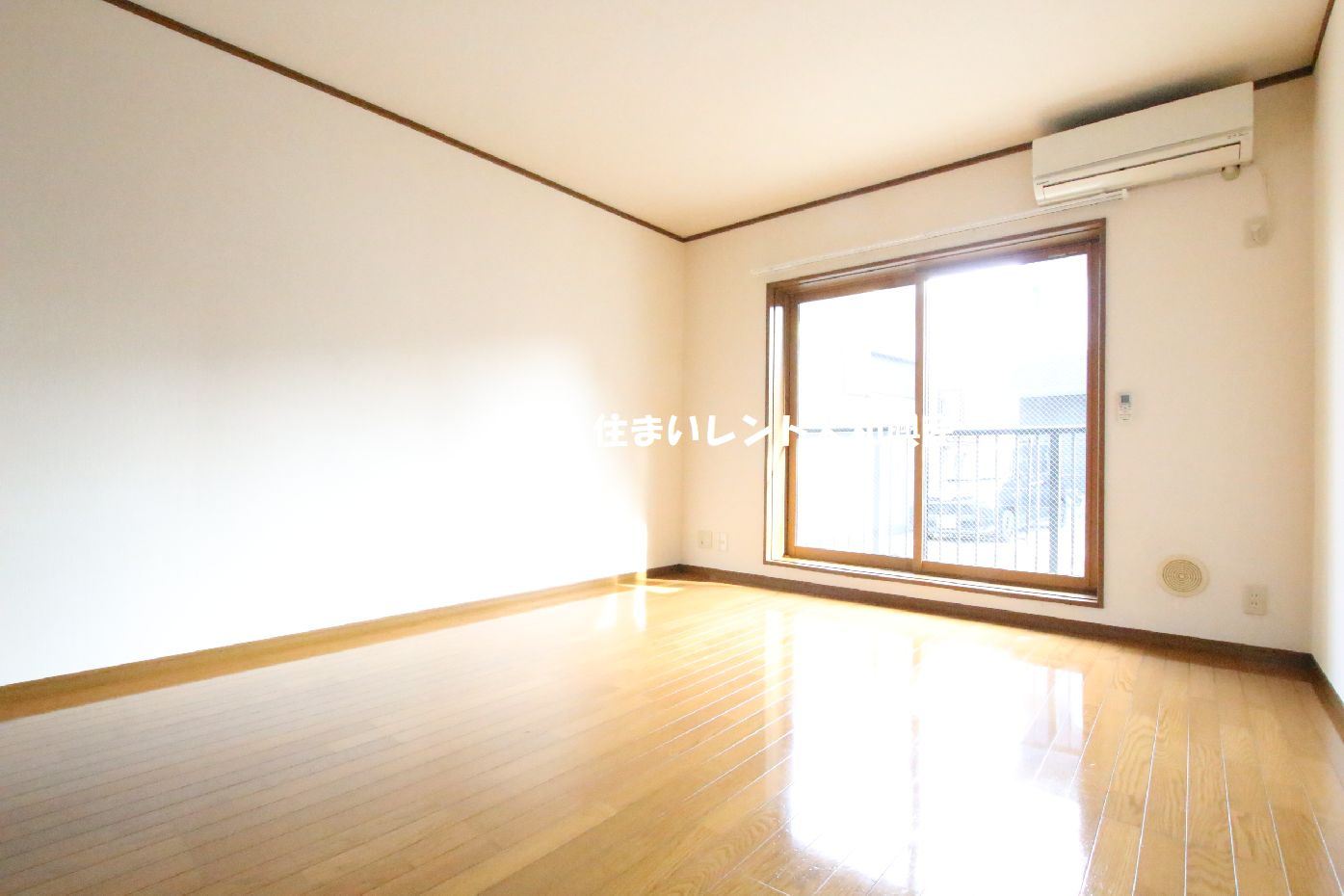 グリーンモールの居間・リビング