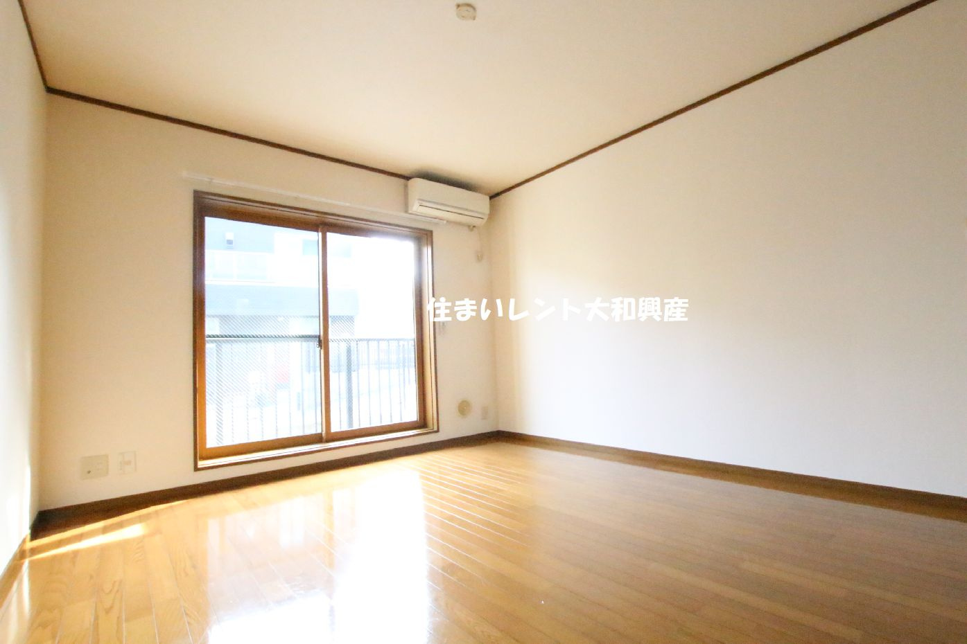 グリーンモールの居間・リビング