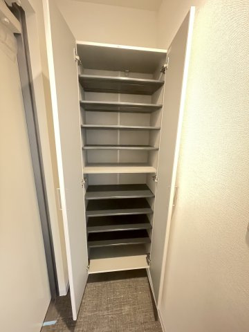 仮）神戸花隈町新築の収納