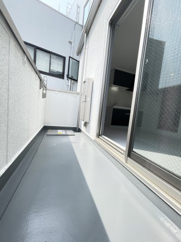 仮）神戸花隈町新築のバルコニー