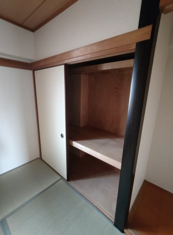 井本マンションの収納