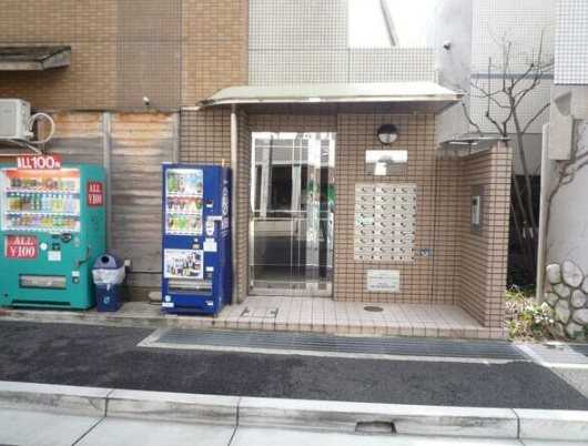 ミリオンベル本山の外観
