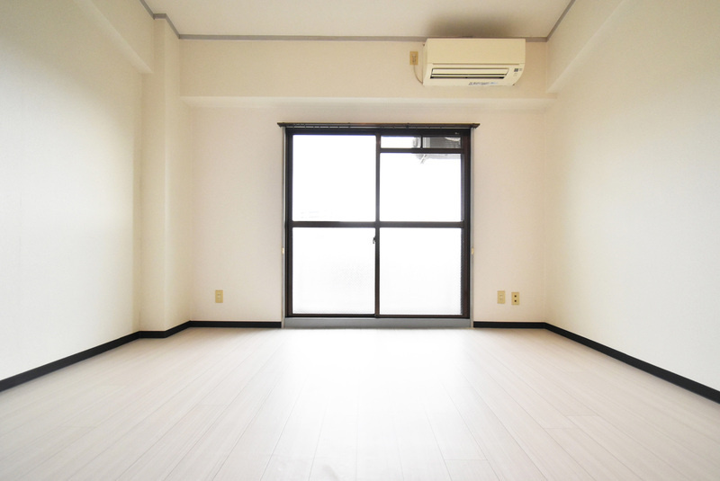 メゾンブランセの居間・リビング|居間です