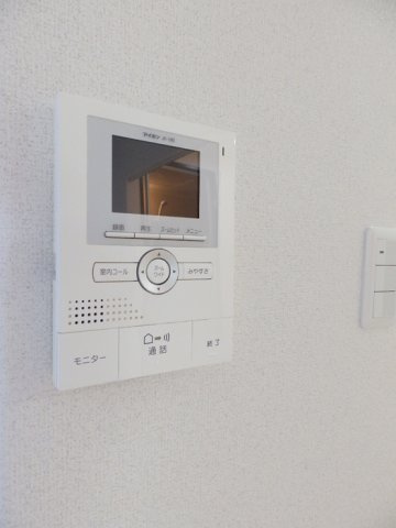 ドミール三和 A棟のセキュリティ|Ａ102：ＴＶインターホン
