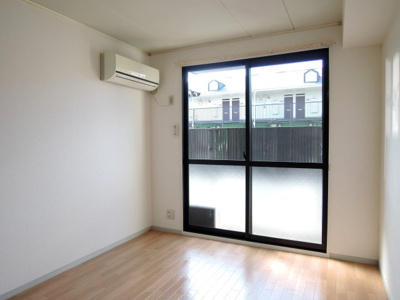 【寝室】 | アライブ滝本1