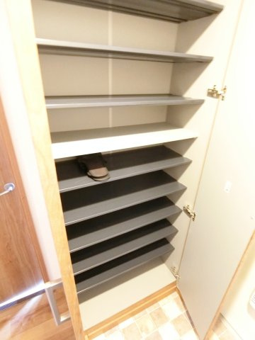 ドミールウエストの内装