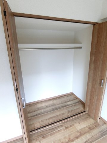 ドミールウエストの収納