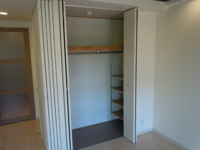 【収納】 | 曽根ガーデンテラス | ※同タイプの写真となり、実際のお部屋とは異なる場合があります