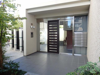 【エントランス】 | 曽根ガーデンテラス