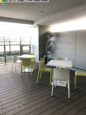 【その他共用部分】 | プラウドタワー明石 | ☆高速エレベーター3基！全館空調管理！
☆ペット飼育可（管理規約による）
☆２４時間ゴミ出し可能！
☆オール電化マンション！
☆内廊下設計！
☆ビューラウンジ、ゲストルーム、リラクゼーションルーム！