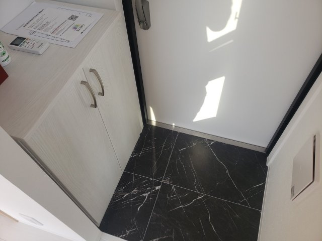 Ｔｈｅ　Ｒｅｓｉｄｅｎｔｉａｌ浅草の玄関