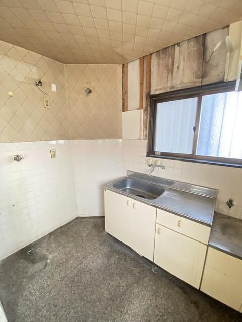 茅ヶ崎市柳島１丁目・店舗