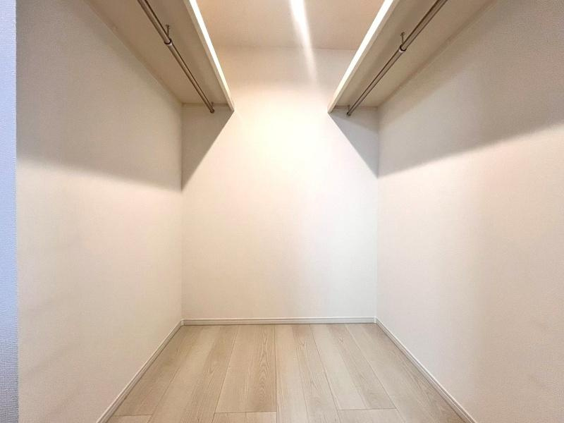 針木東町　中古戸建　(築浅物件)の収納