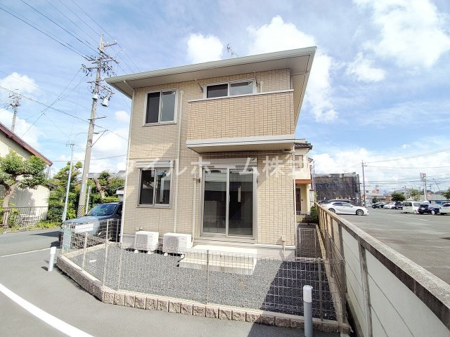 カーサ　エレンシア