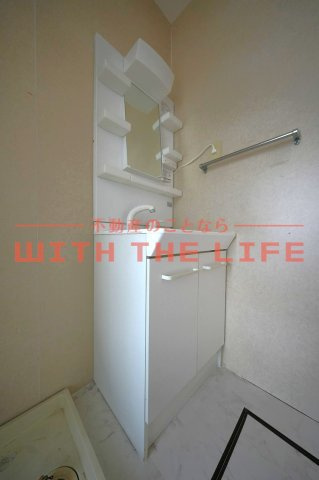 ベルナールⅡ【キャッシュバック対象物件】の独立洗面台|独立洗面台です