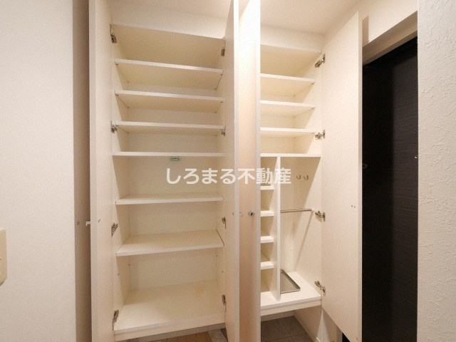 M.hills西本町の収納