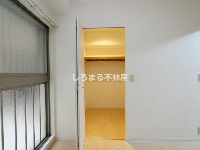 M.hills西本町の収納