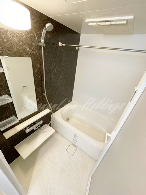 Clochette　Nakamotoの浴室|清潔感のあるお風呂です♪