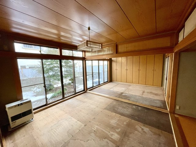 【和室】 | 【中古戸建】山形市荒楯町2丁目 | １階の続き間の和室です。
