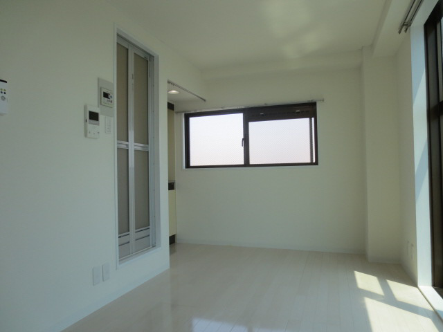 ラムール西明石の寝室