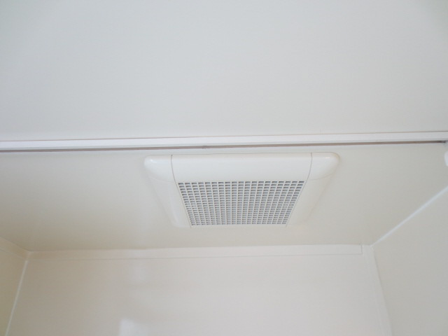 ラムール西明石の浴室