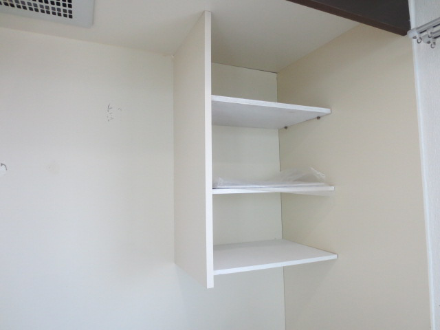 ラムール西明石の収納