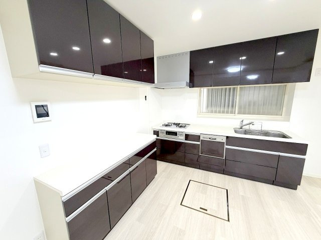 昭島市緑町３丁目　リフォーム住宅のキッチン