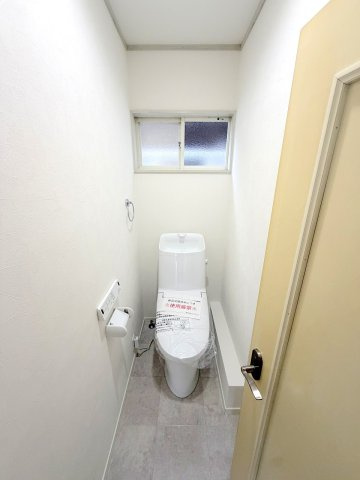 昭島市緑町３丁目　リフォーム住宅のトイレ
