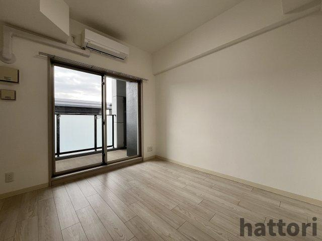 エステムコート難波Ⅶビヨンドの居間・リビング