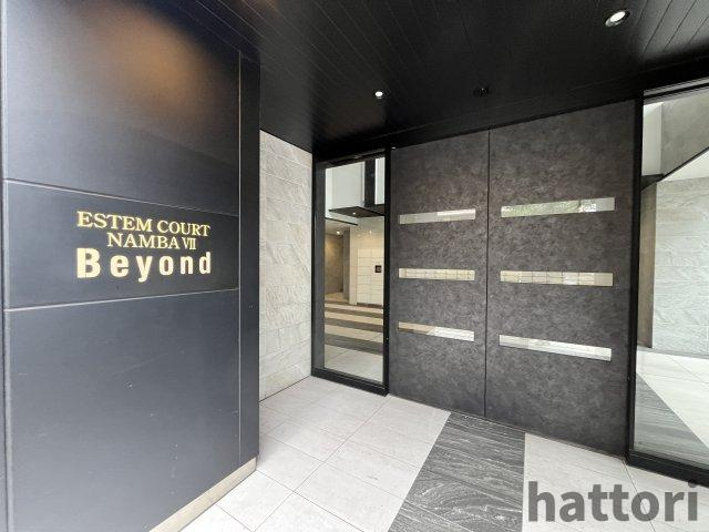 エステムコート難波Ⅶビヨンドのエントランス