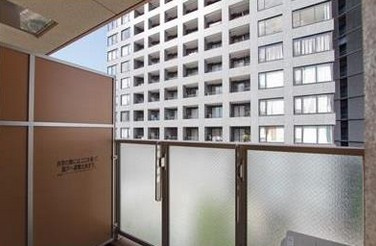 【バルコニー】