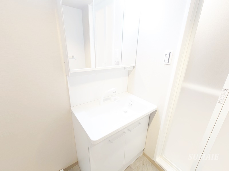 プレステージュ・ミネギシの内装|室内洗濯機置場です☆