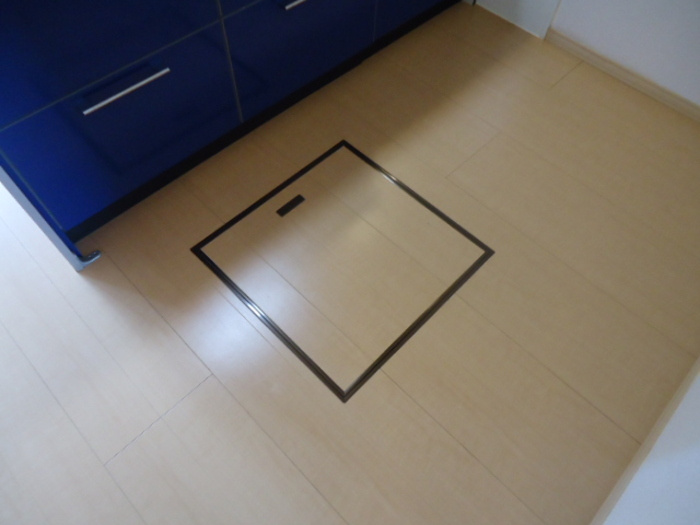 ヴェルヴィルＩの駐車場