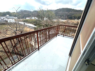 【バルコニー】 | 川西市多田院２丁目中古戸建　広いお庭 | バルコニーです♪