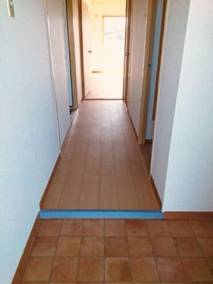 【玄関】 | メモリー近藤 | 収納もある玄関です