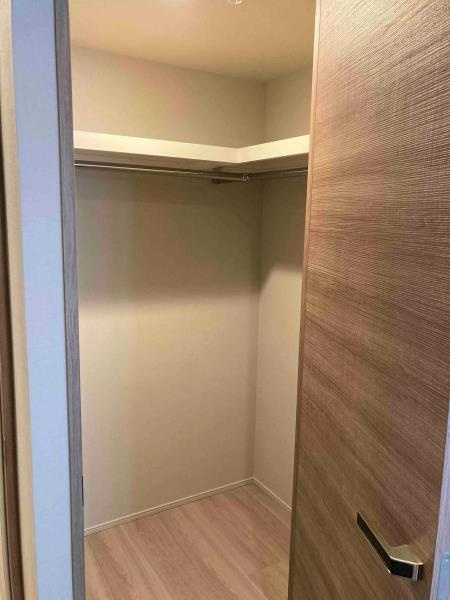 白金ザ・スカイ西棟の居間・リビング