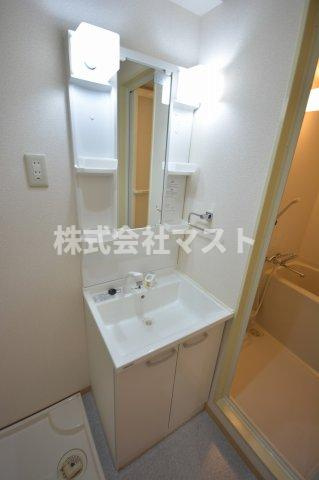 ルーブルCT難波の洗面所