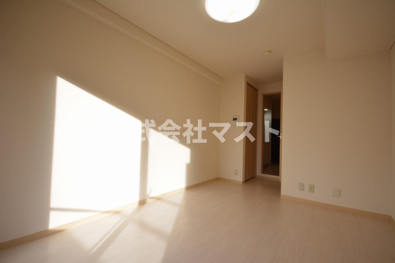 ルーブルCT難波の居間・リビング