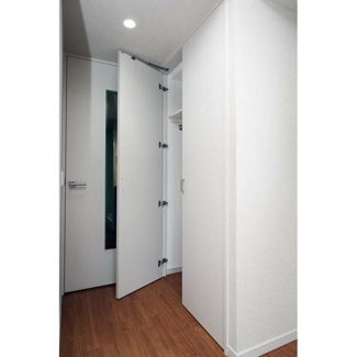 【収納】 | ループコート日本橋