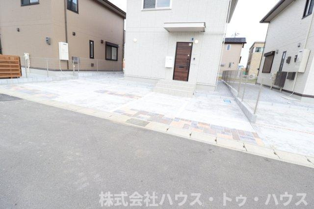 アプリコーゼ　Cの駐車場