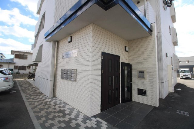 リバーフロント・マリーンの駐車場|リバーフロント・マリーンの駐車場