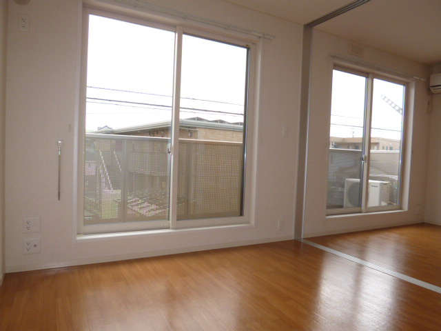 ＣＯＮＦＩＤＥＮＣＥ　Ｍの内装