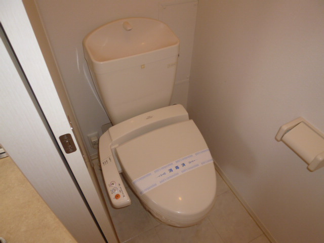 ＣＯＮＦＩＤＥＮＣＥ　Ｍのトイレ|シャワー付きトイレ