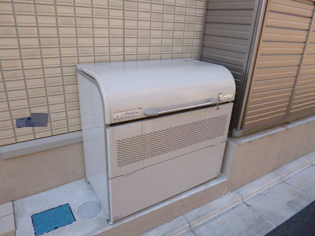 アルファⅢのその他共用部分|ごみ置き場あります♪