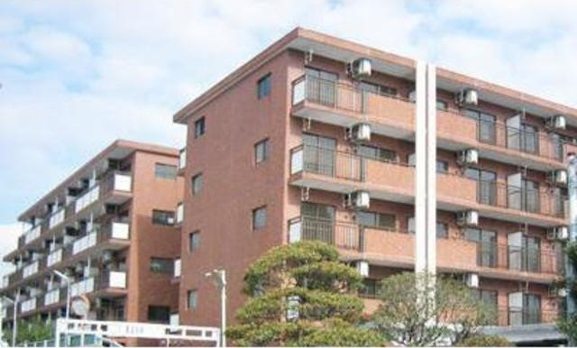 ドエルリバーサイド大島