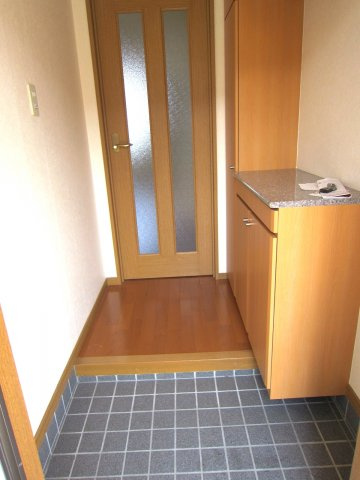 グランドールセレノ　B棟の玄関