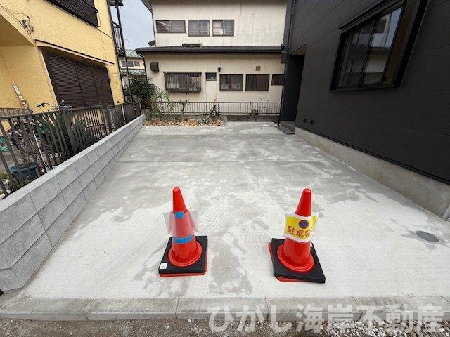 茅ヶ崎市小和田1丁目　新築戸建の駐車場|駐車スペース